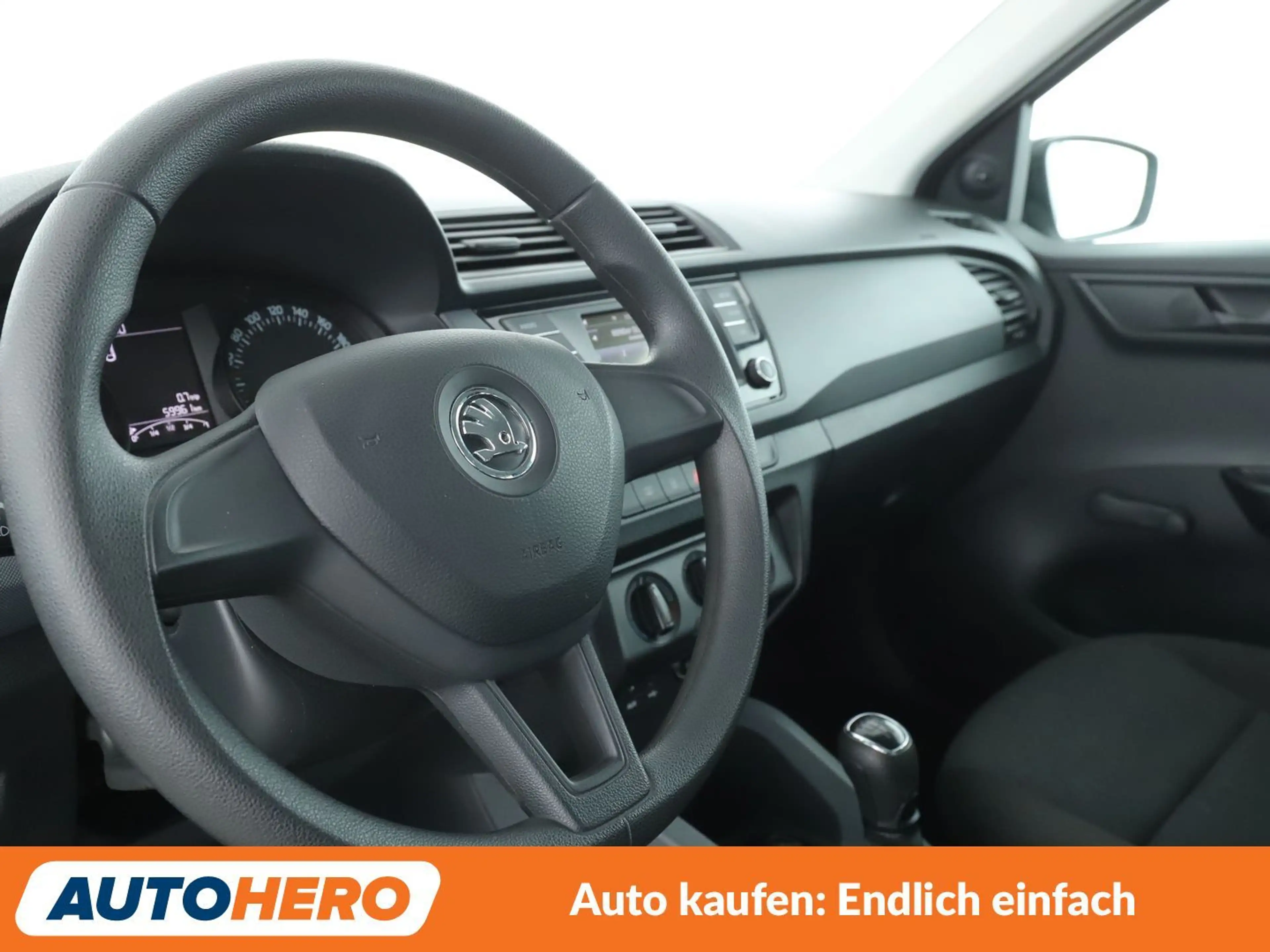 Skoda Fabia 1.2 TSI Cool Edition — photo 11