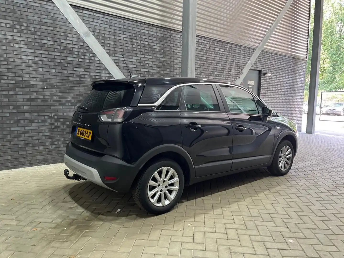 Opel Crossland 1.2 Turbo Elegance | Trekhaak | Head-Up | Camera | Zwart - 2