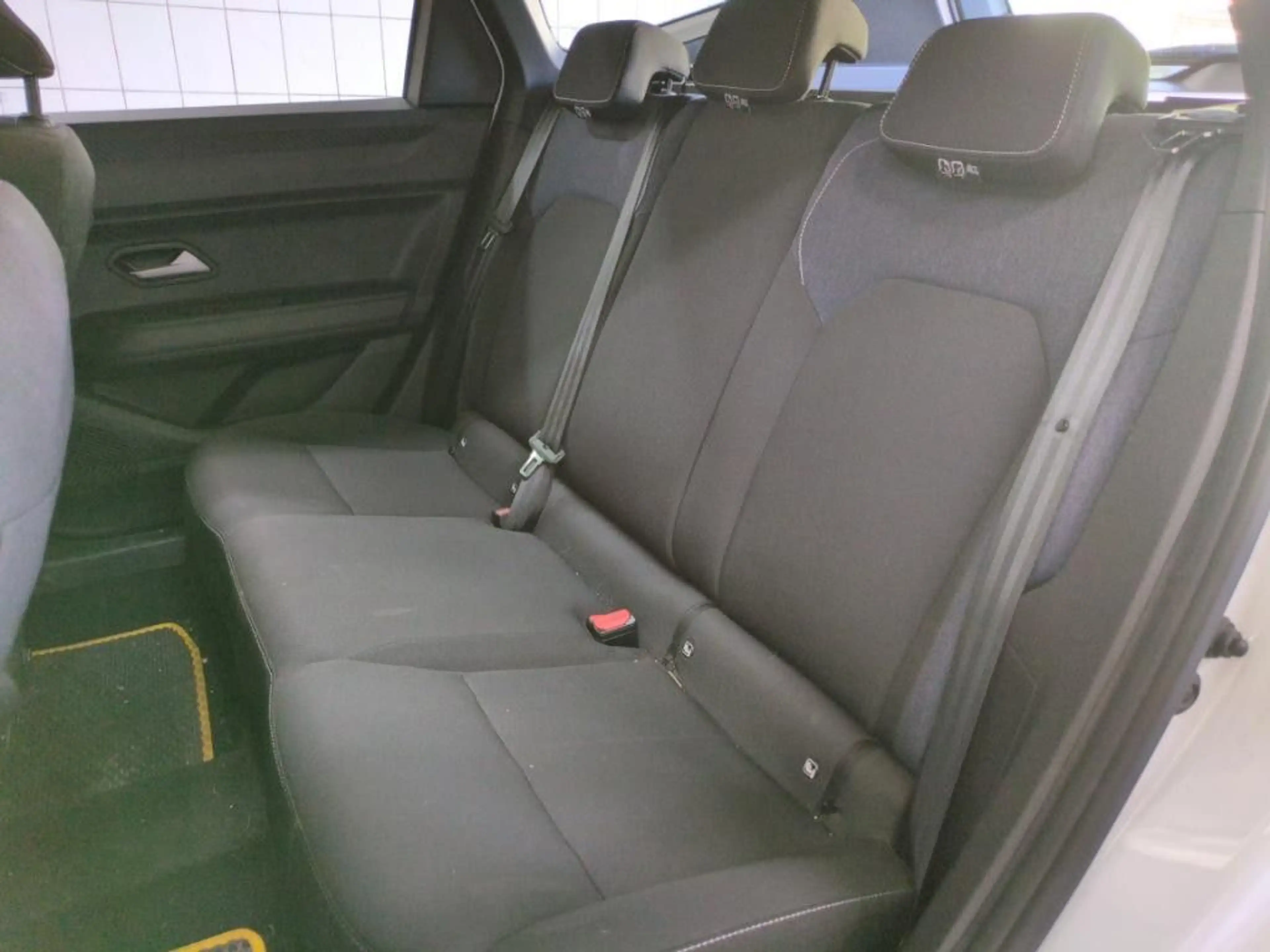 Dacia Bigster TCe 140 Expression "LED, Kamera" — photo 3