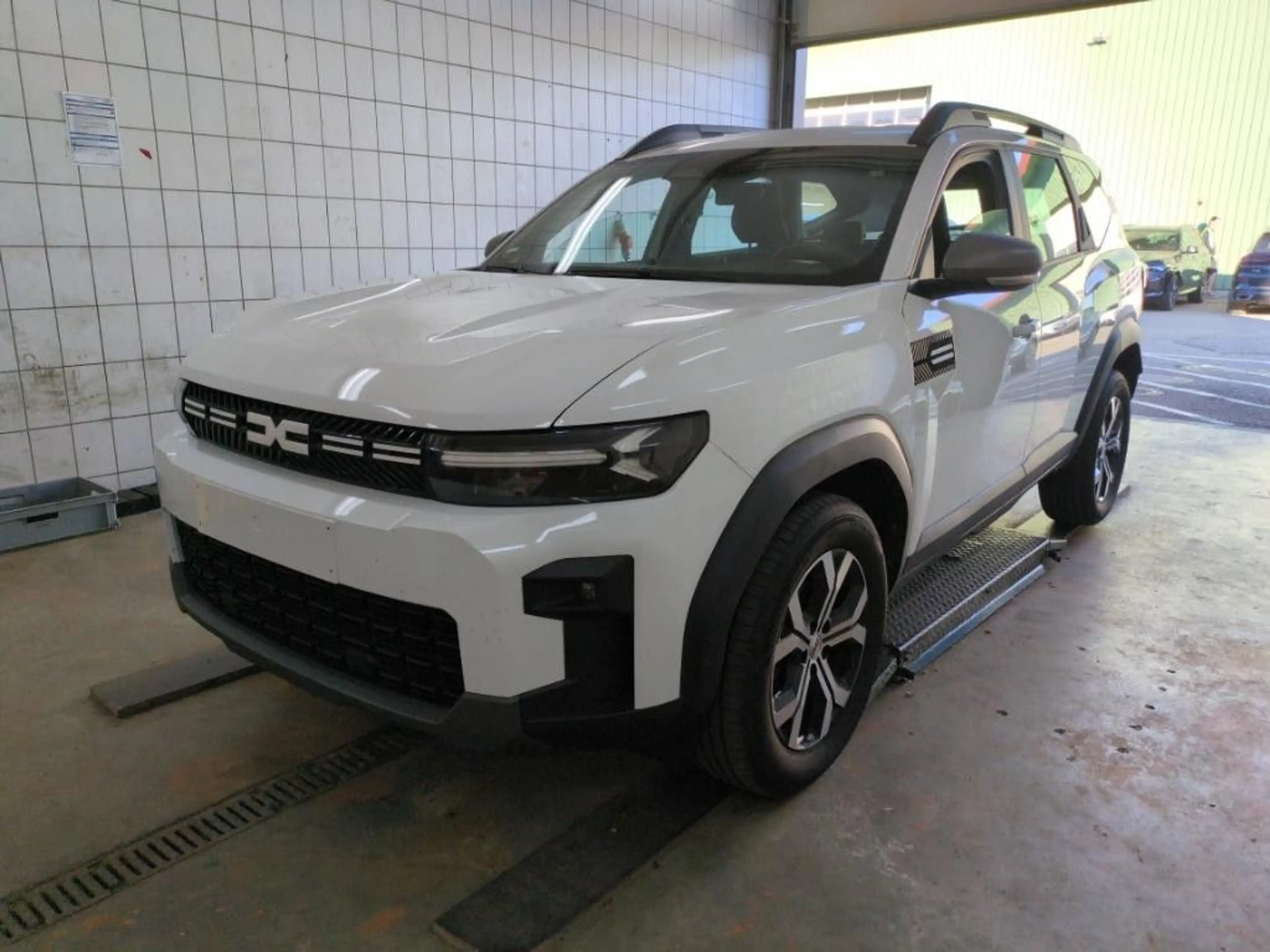 Dacia Bigster TCe 140 Expression "LED, Kamera"