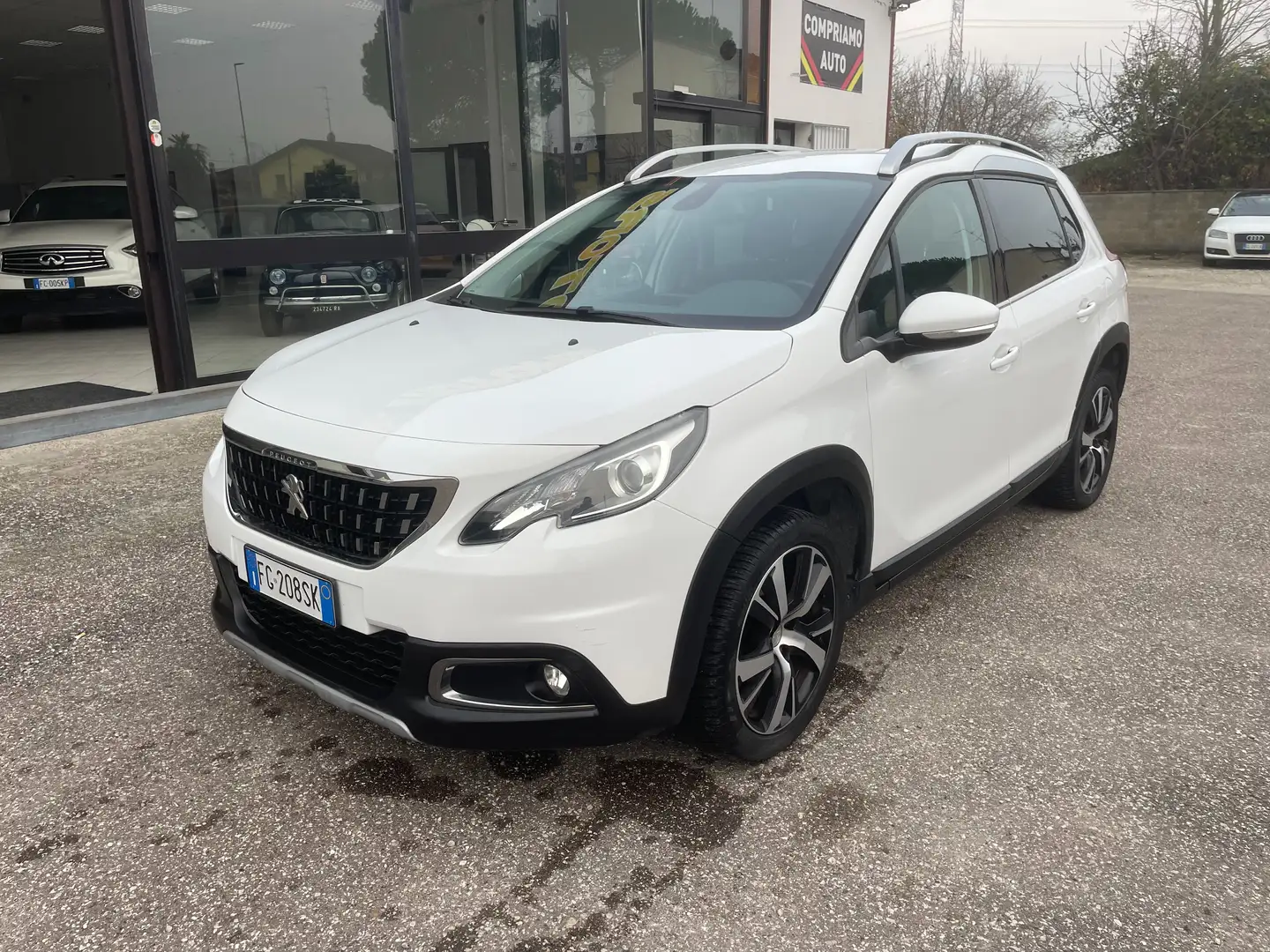 Peugeot 2008 2008 1.6 bluehdi Allure 100cv X NEOPATENATI Weiß - 1