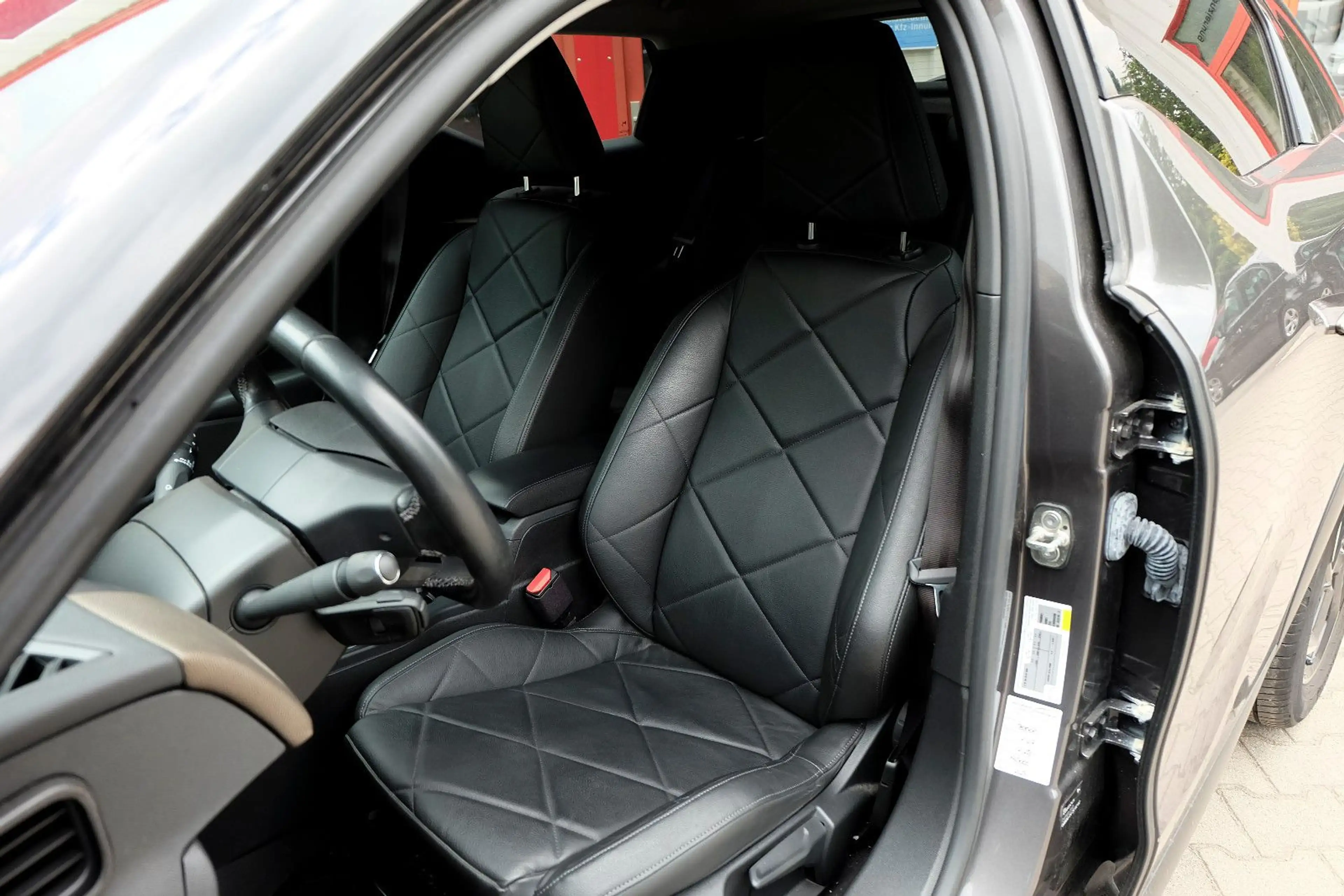 DS Automobiles DS 3 Crossback Crossback PureTech 100 SoChic HEADUP|LED|SHZ|PDC — photo 9
