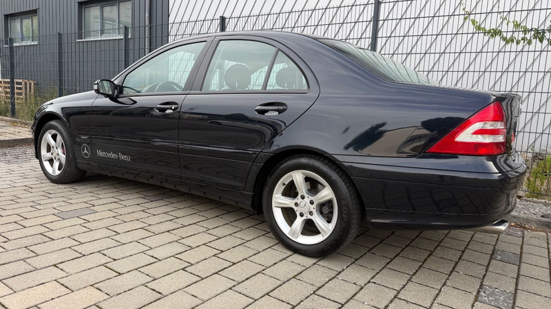 Mercedes-Benz C 180 Kompressor AUTOMATIK TÜV,112.000KM,BI-XENO — photo 3