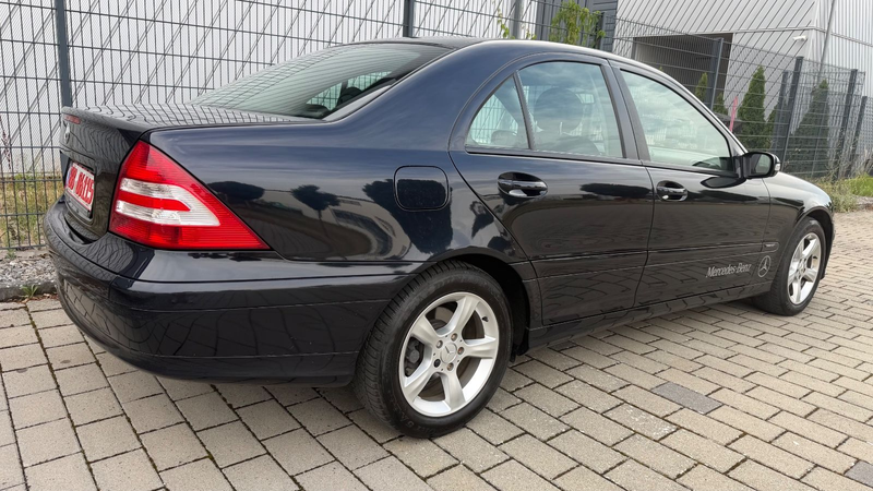 Mercedes-Benz C 180 Kompressor AUTOMATIK TÜV,112.000KM,BI-XENO — photo 4