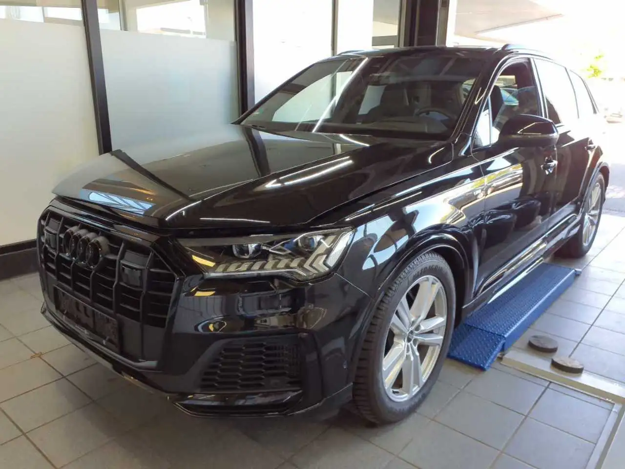 Audi Q7 S line 55 TFSI AHK, Pano, HUD, Assist, Matrix 2