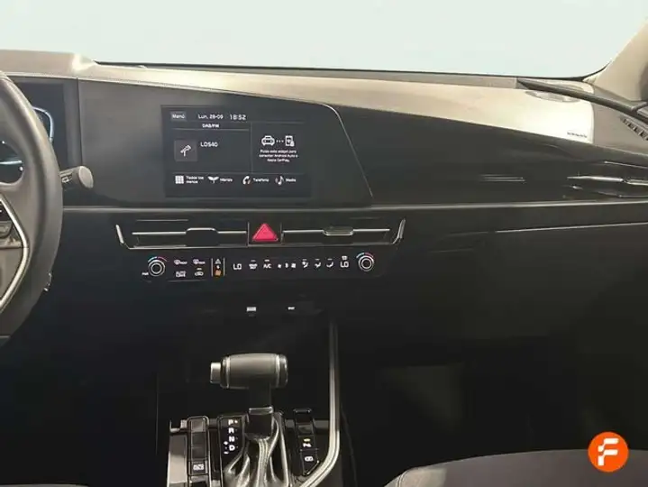 Kia Niro 1.6 HEV Concept 2024, foto 16