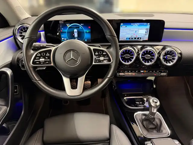 Mercedes-Benz Cla view 8