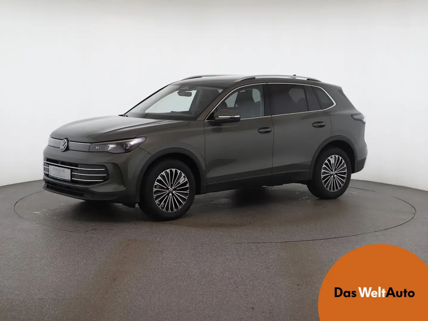 Volkswagen Tiguan Elegance eTSI DSG Grün - 1
