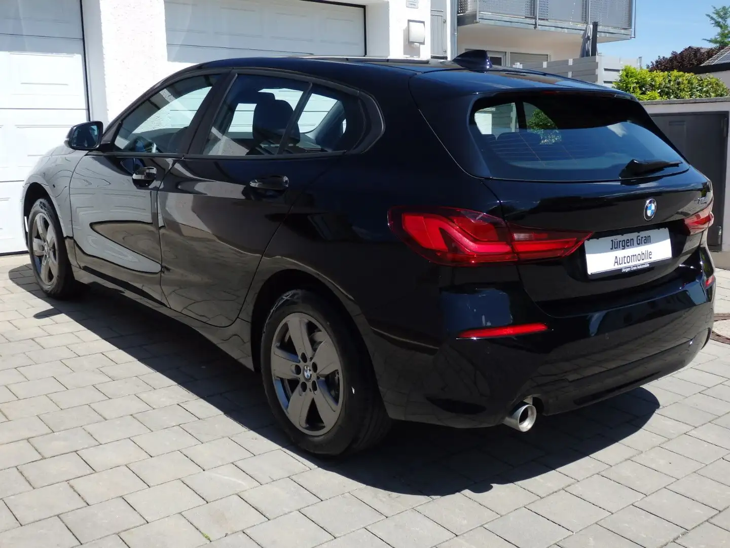 BMW 118 i LiveCockpitProf Nav LED Sitzhzg PDC Komftel Noir - 2