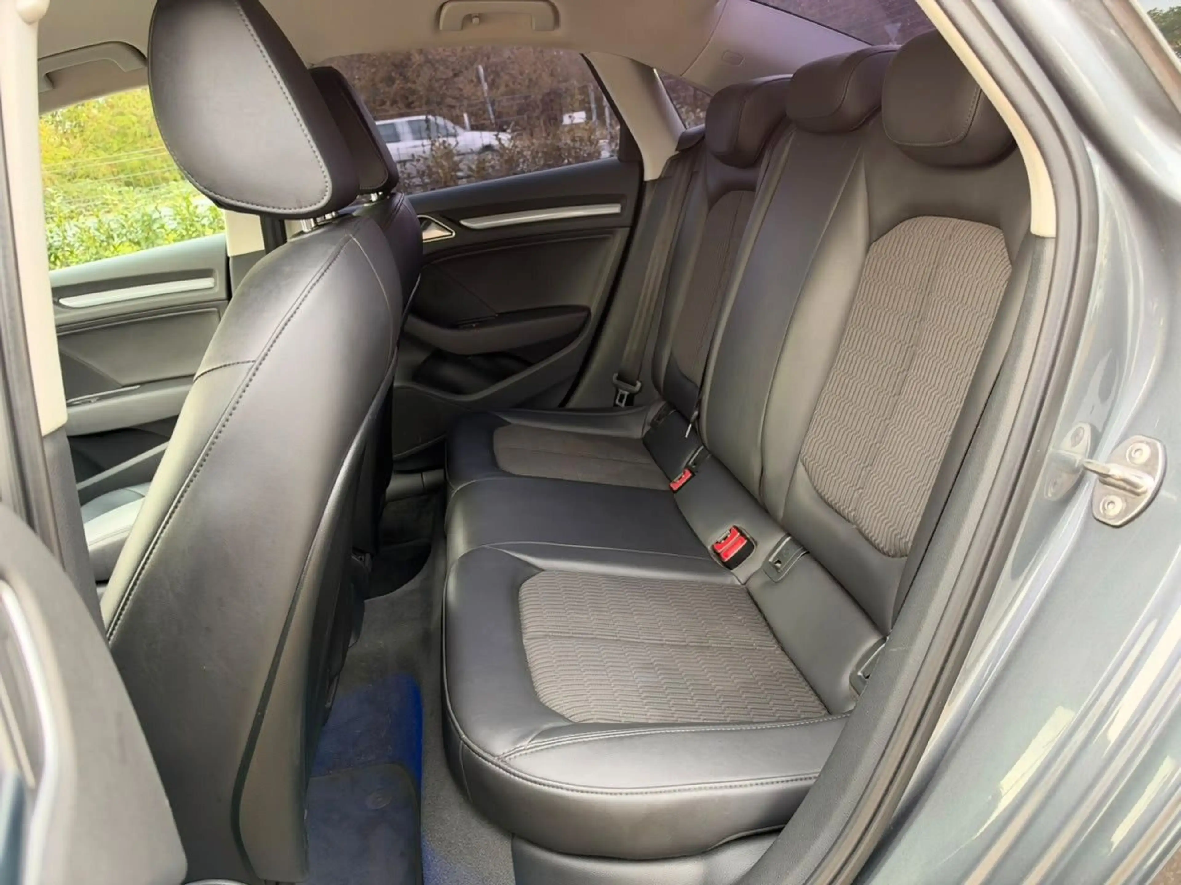 Audi A3 2.0 TDI Ambition Klimaautomatik Navi PDC — photo 16