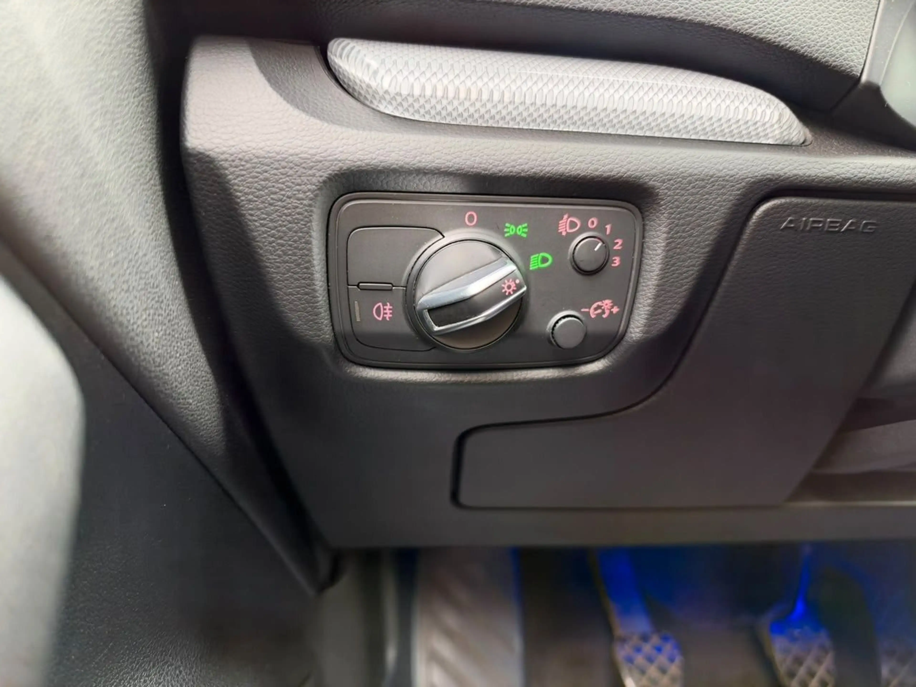 Audi A3 2.0 TDI Ambition Klimaautomatik Navi PDC — photo 21