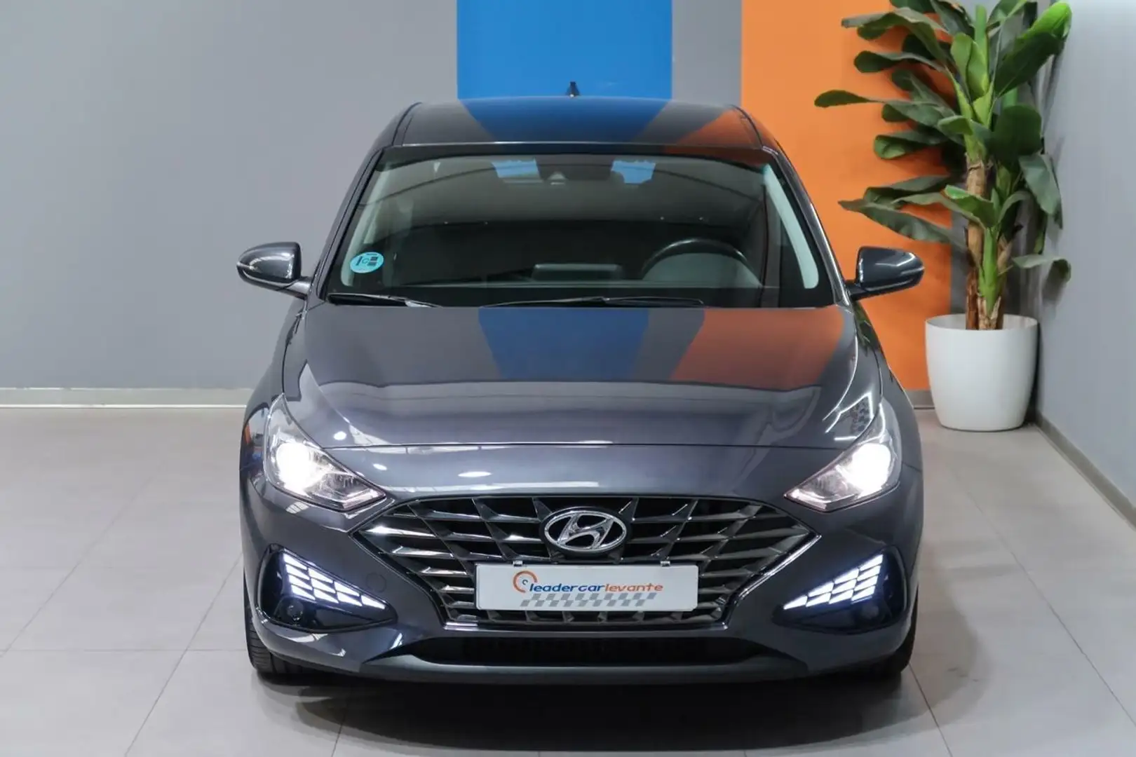 Hyundai i30 1.6CRDi Klass 116 Gris - 2