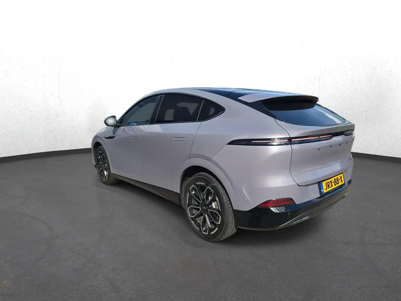 XPENG G6