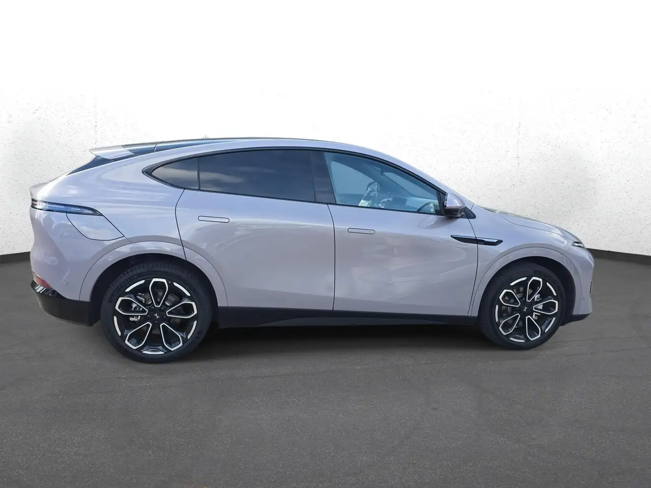XPENG G6