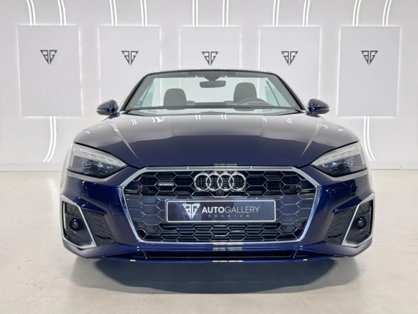 Audi A5 Cabrio 40 TFSI S line S tronic Azul - 2
