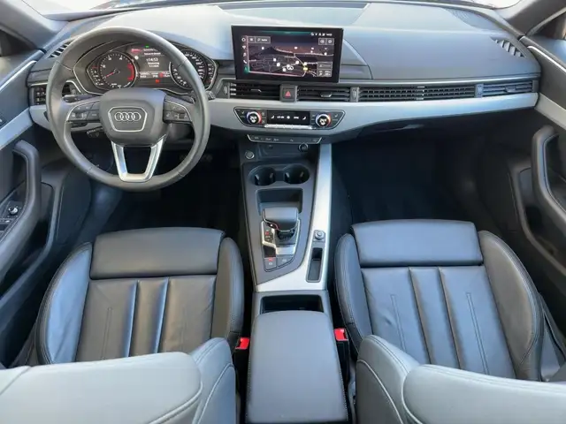 Audi A4 view 9