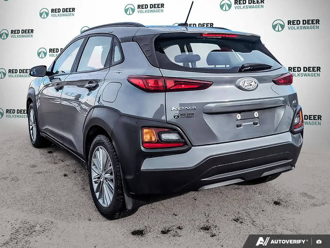 Hyundai KONA снимка Hyundai KONA