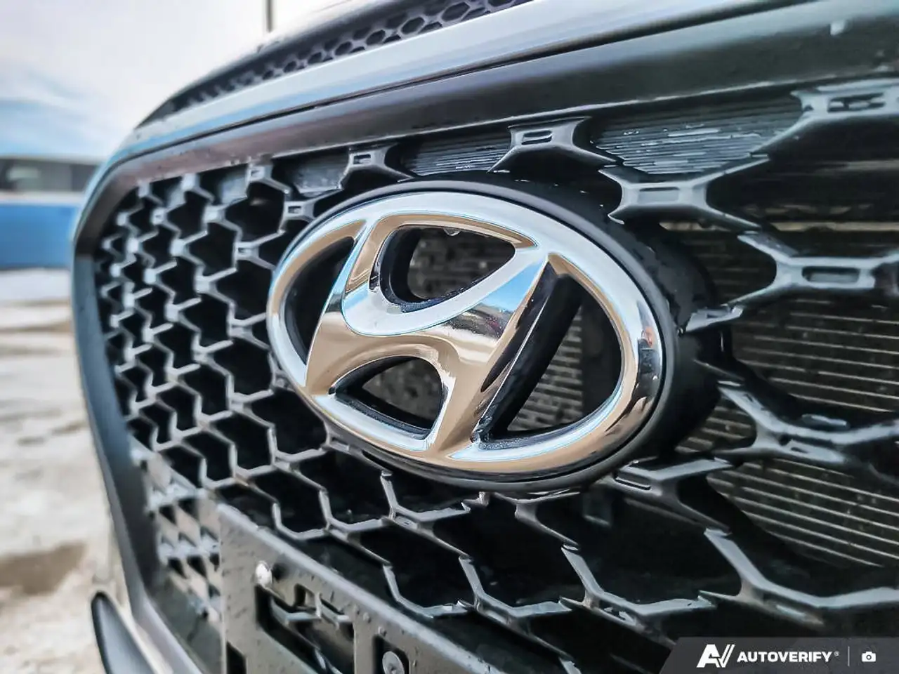 Hyundai KONA снимка Hyundai KONA