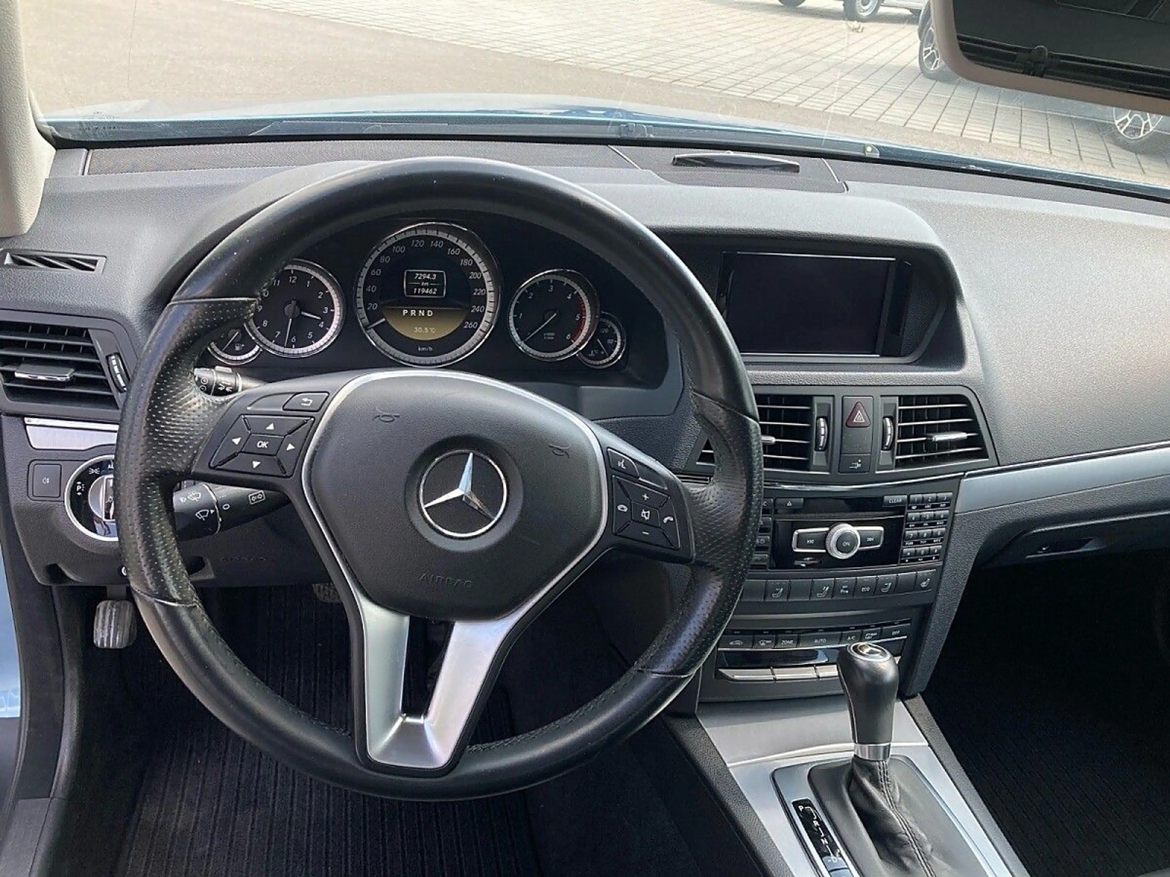 Mercedes-Benz E 350 CDI BlueEFFICIENCY Cabriolet Shz PTS — photo 5