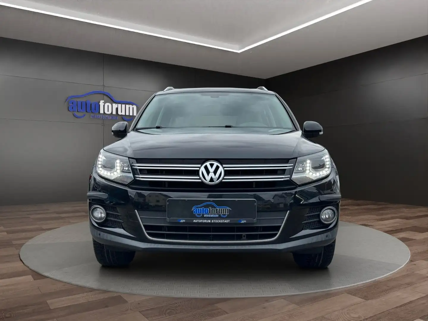 Volkswagen Tiguan Sport & Style 4M AHK°BI-XENON°NAVI°SHZ Schwarz - 2