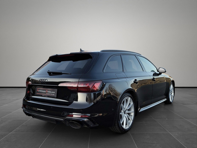 Audi RS4 Avant 2.9 TFSI qu. KERAMIK|CARBON|PANO|360° — photo 5