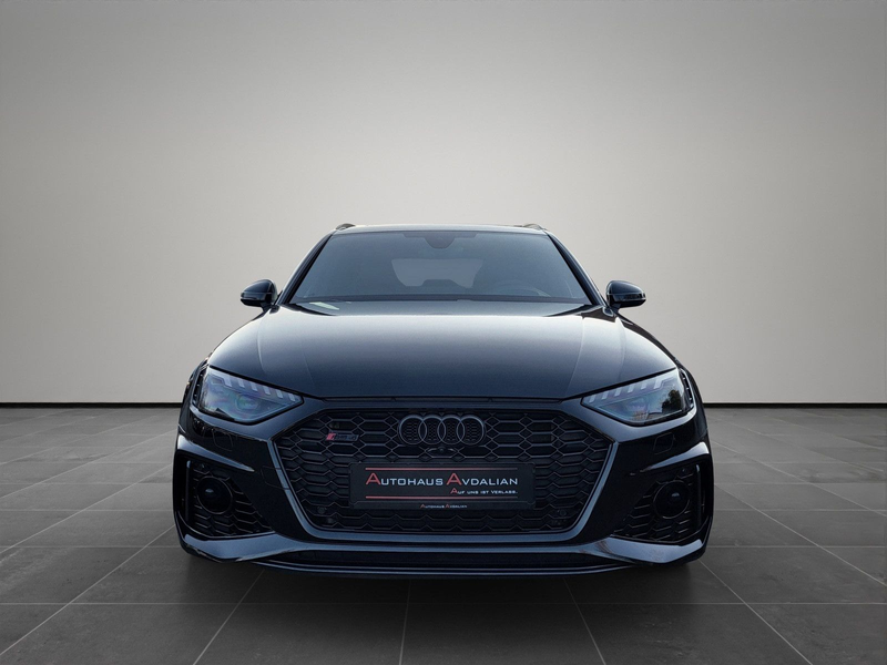 Audi RS4 Avant 2.9 TFSI qu. KERAMIK|CARBON|PANO|360° — photo 8