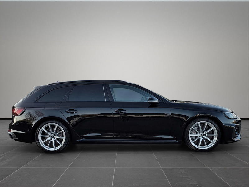 Audi RS4 Avant 2.9 TFSI qu. KERAMIK|CARBON|PANO|360° — photo 6