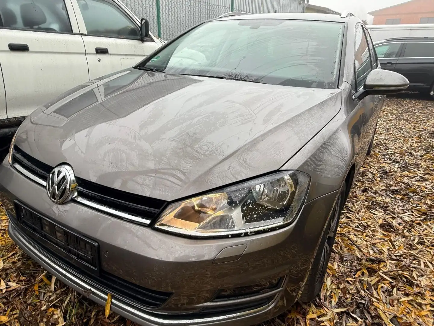 Volkswagen Golf Variant Golf Variant 2.0 BI FUEL Comfortline Grau - 2