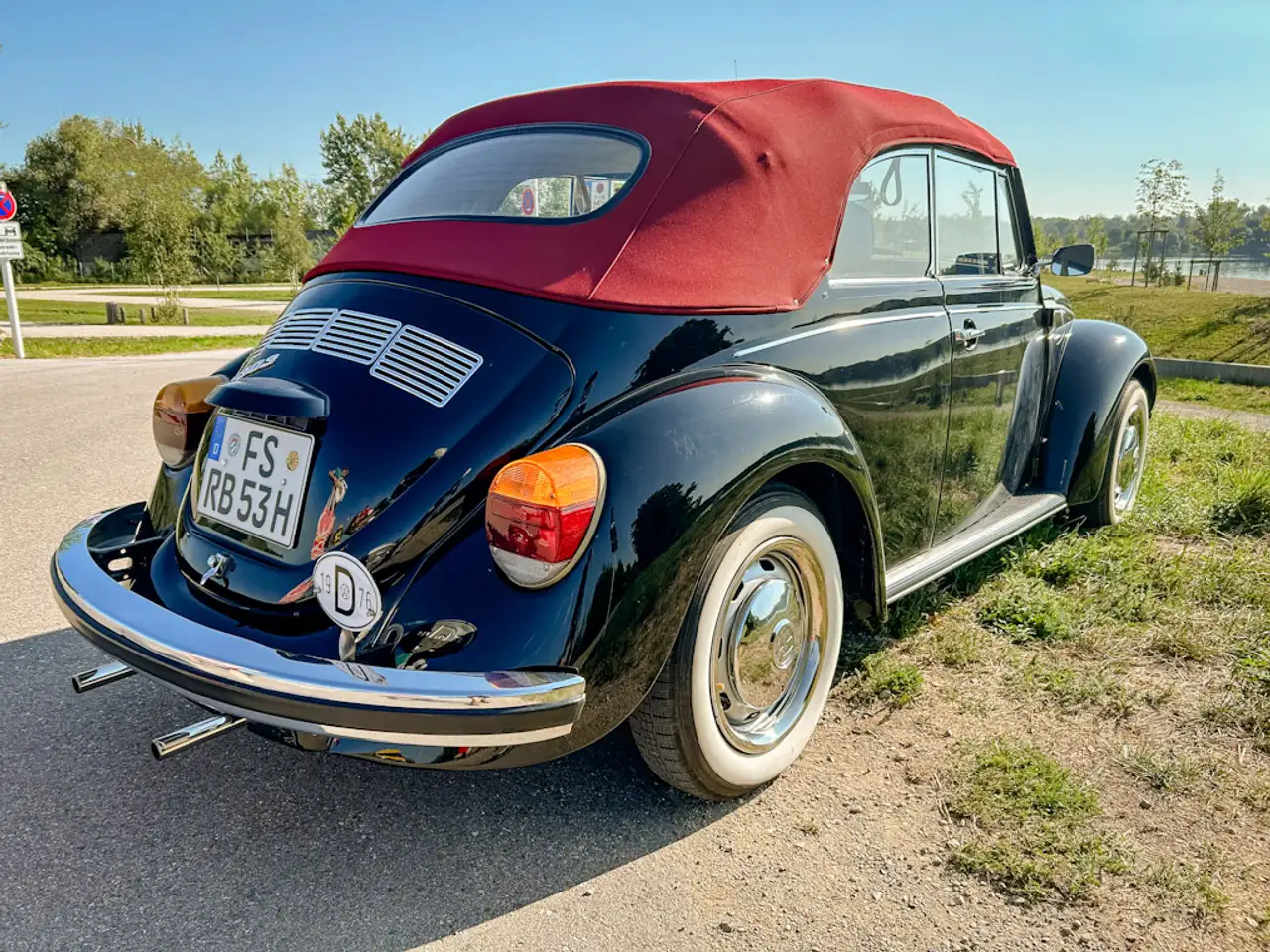 Volkswagen Käfer Cabrio 1303, foto 3