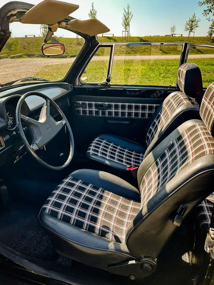 Volkswagen Käfer Cabrio 1303, foto 9