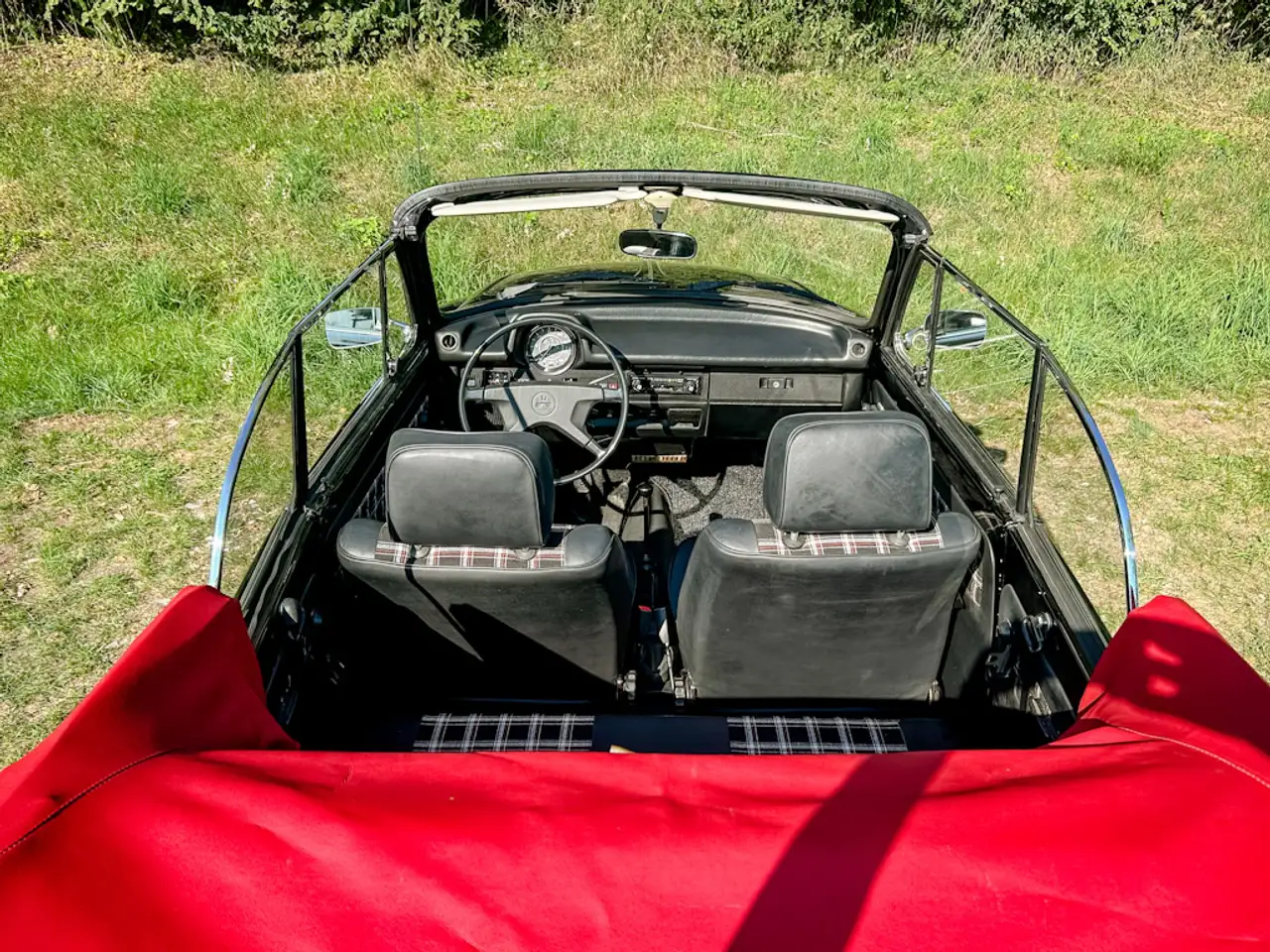 Volkswagen Käfer Cabrio 1303, foto 8