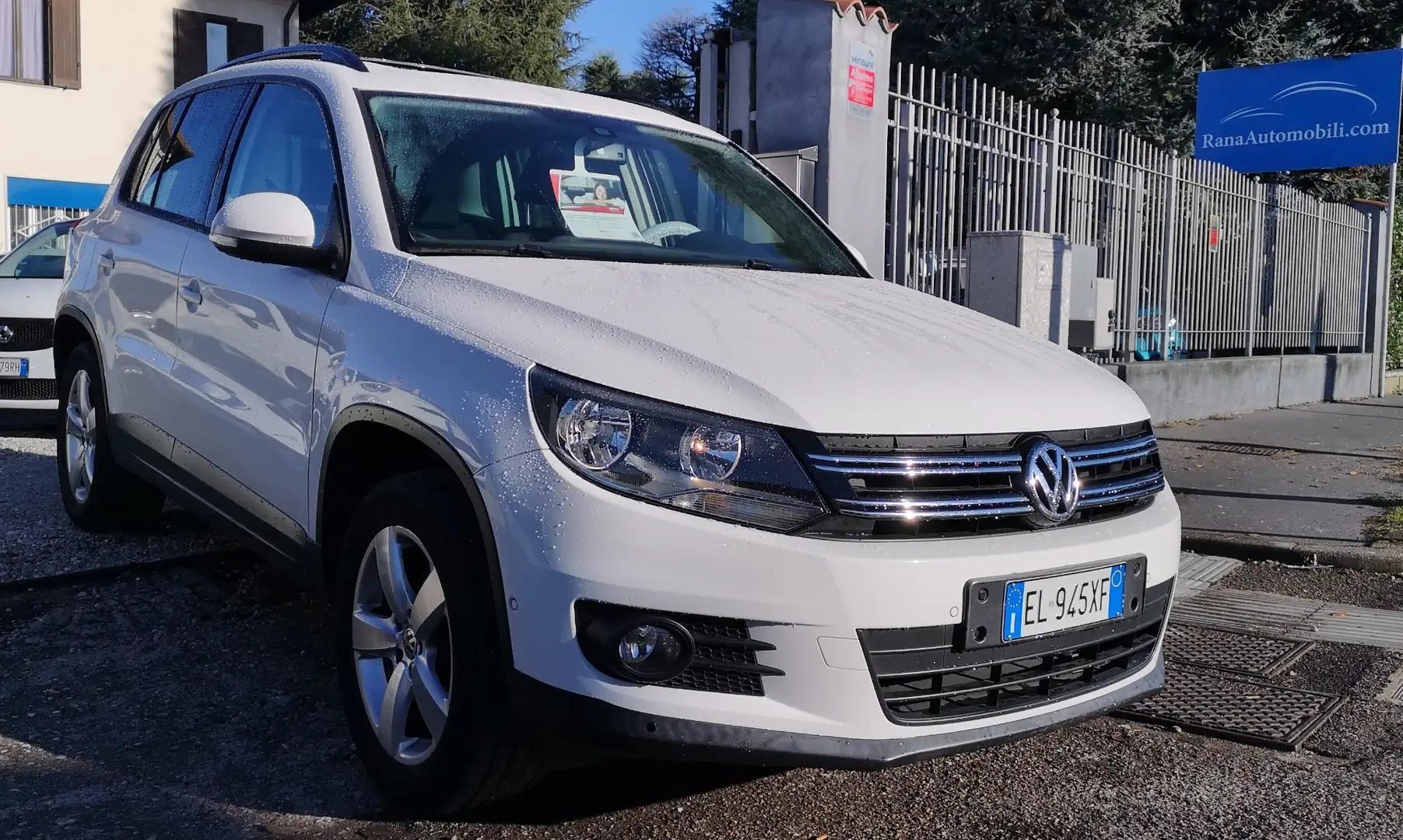 Volkswagen Tiguan 1.4 tsi bmt Tetto Panoramic Apribile Navy Wit - 2