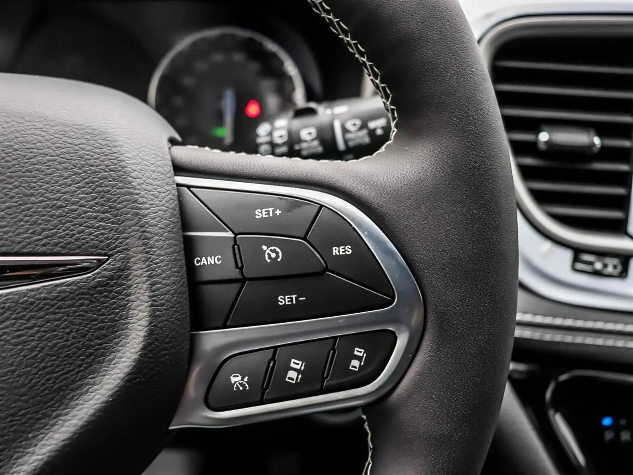 Chrysler Pacifica fotografie Chrysler Pacifica