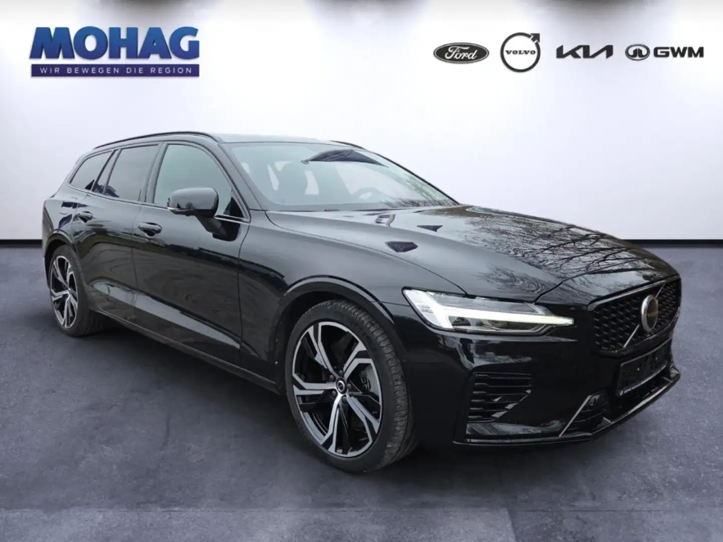 Volvo V60 Plus Dark Plug-In Hybrid AWD T6 AHK Panorama 360Gr Nero - 2