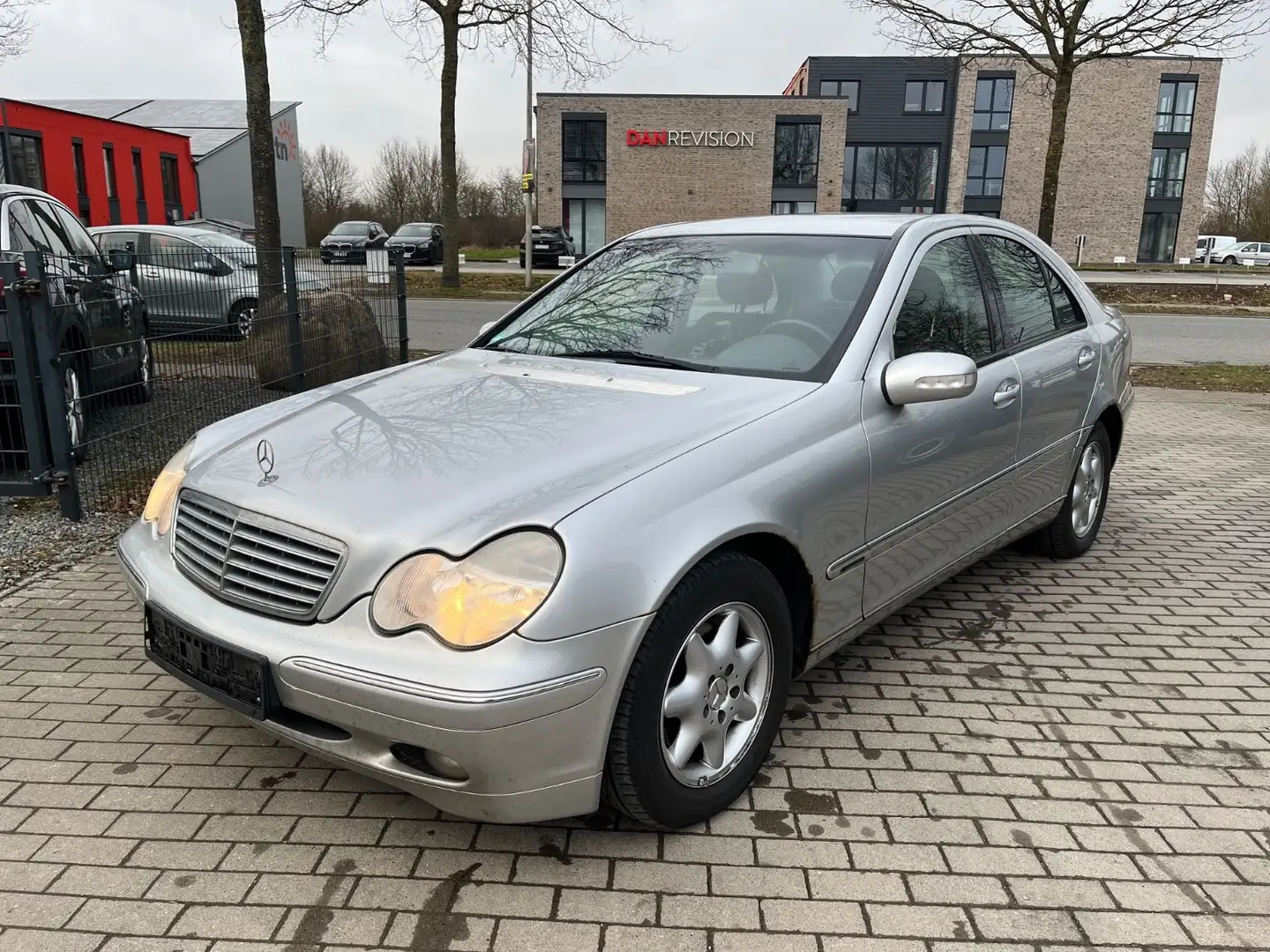 Mercedes-Benz C 180 Kompressor Elegance Lim. Aut. Tempo Klima Silber - 1