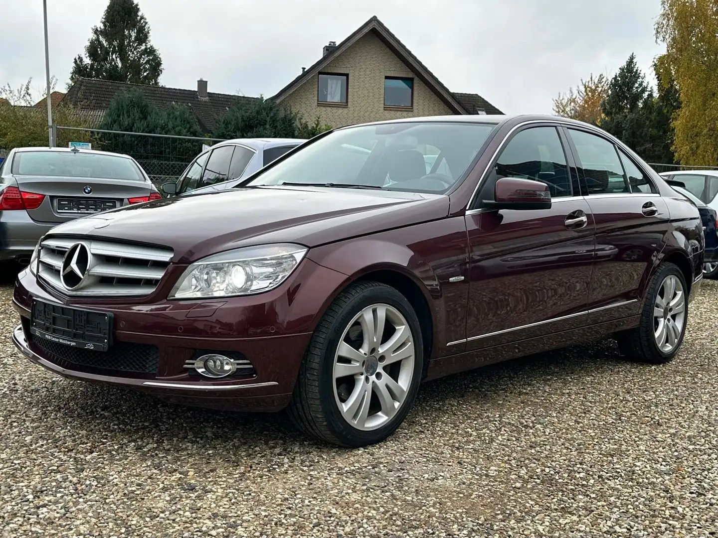 Mercedes-Benz C 230 C230 V6 Avantgarde Leder Xenon AHK PDC S-Dach Navi Rouge - 1