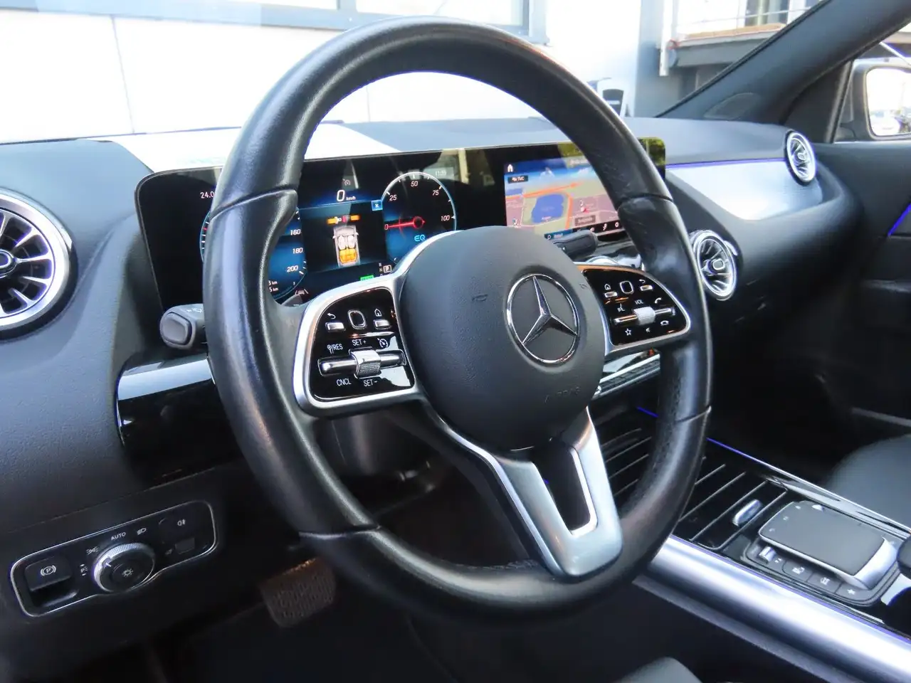 Mercedes-Benz EQA 250 Autom. Leder Ambiente Klima Sitzheizung, миниатюра 16