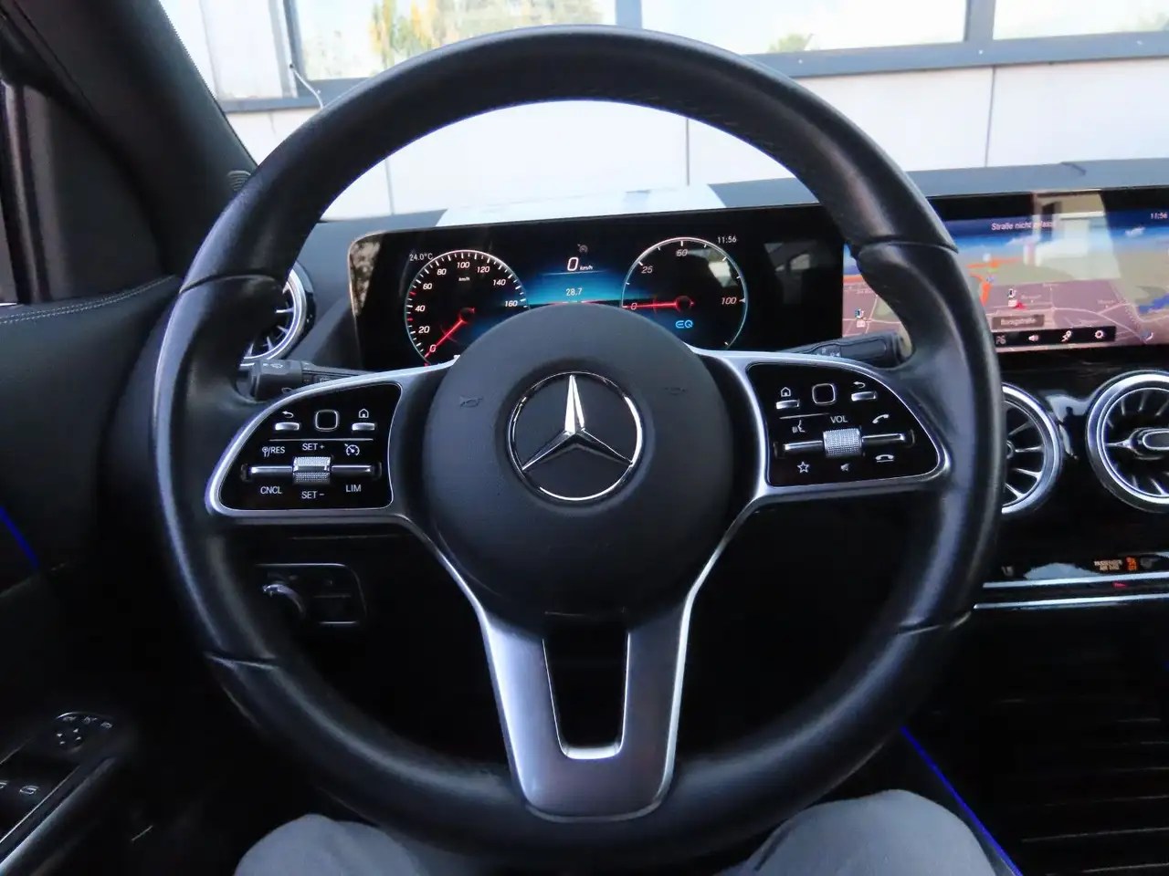 Mercedes-Benz EQA 250 Autom. Leder Ambiente Klima Sitzheizung, миниатюра 19