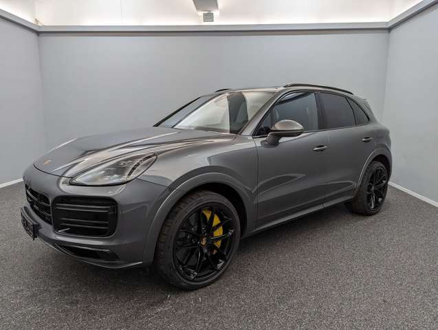 Imagine Porsche Cayenne Turbo S E-Hybrid*PANO*PCCB*MEGA