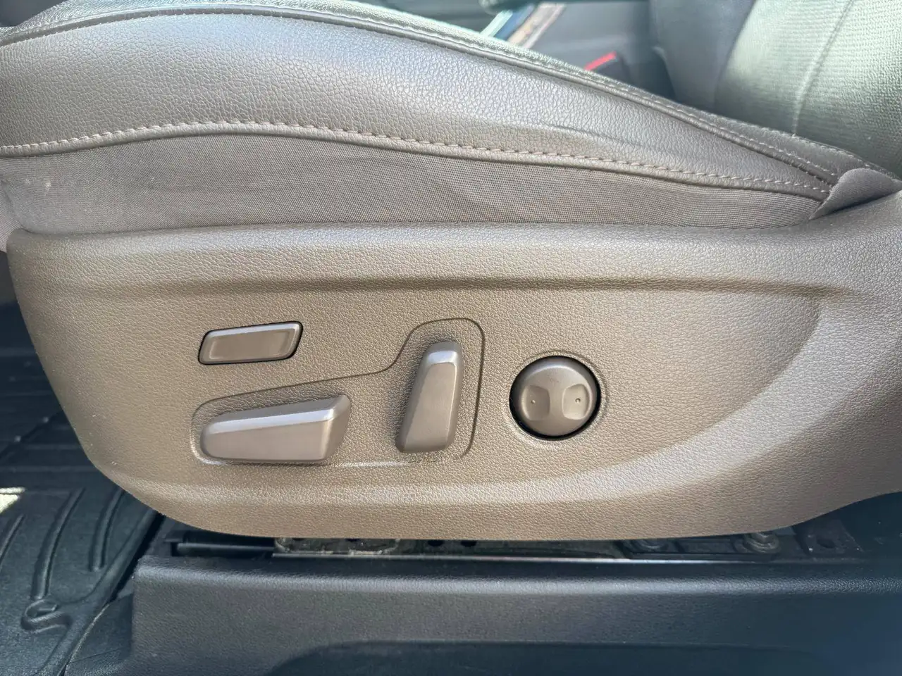 Kia Telluride photo Kia Telluride