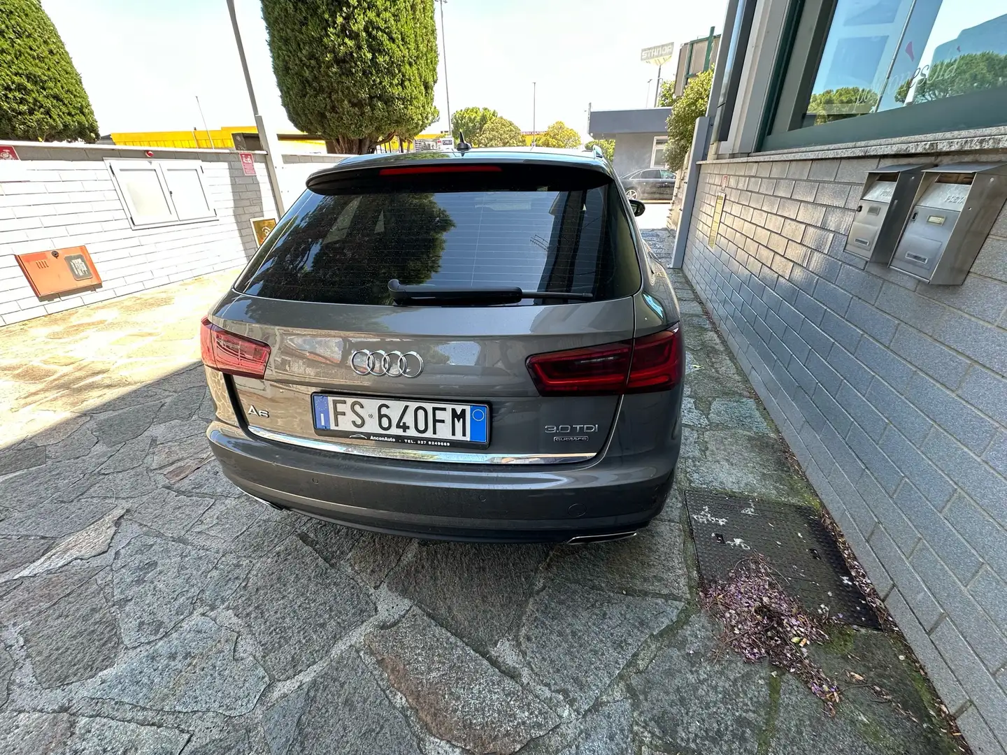 Audi A6 Avant 3.0 tdi Business quattro 272cv s-tronic - 2