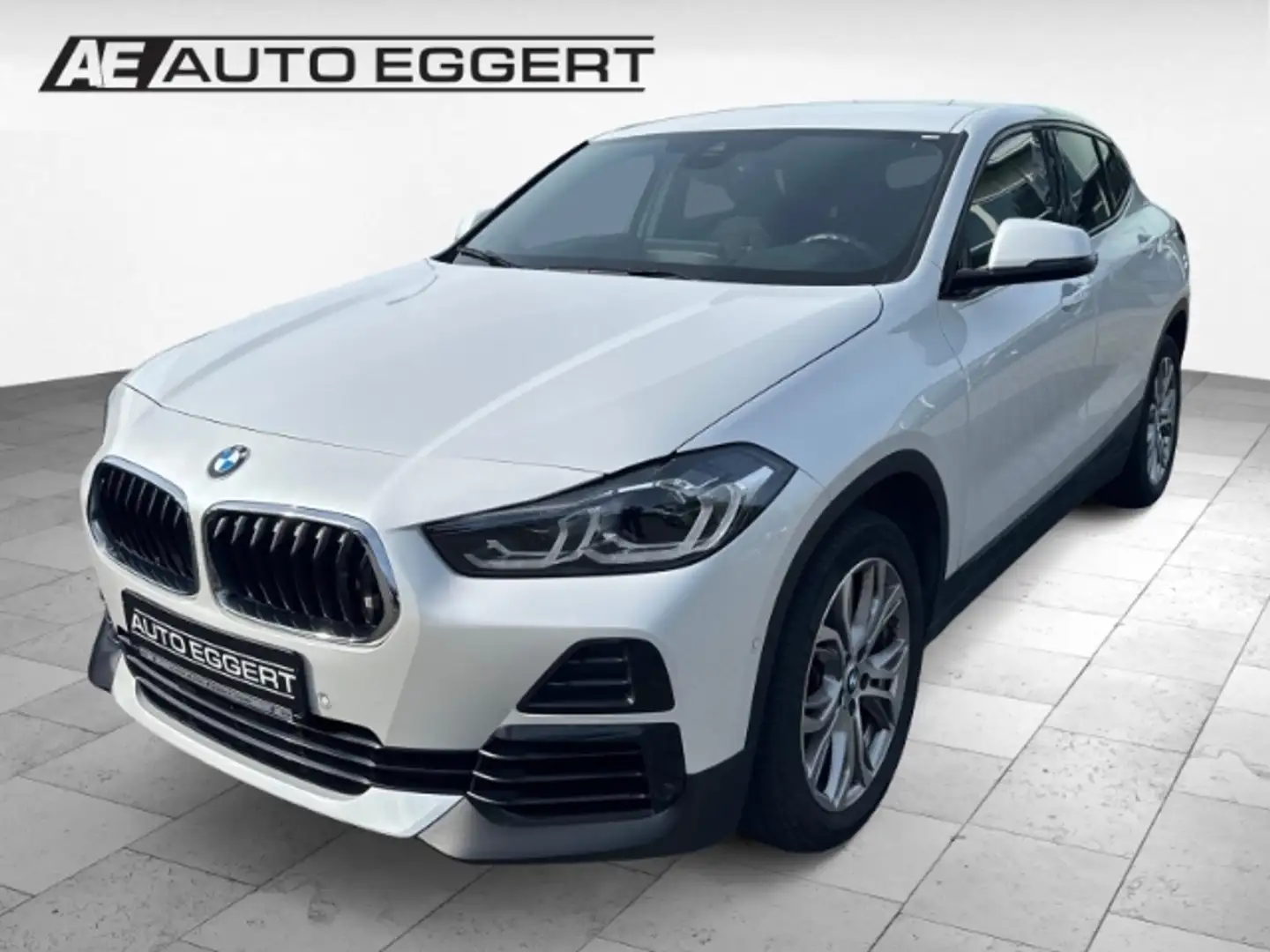 BMW X2 sDrive 20 i Advantage Plus 20i  HUD AHK-abnehmbar Weiß - 1