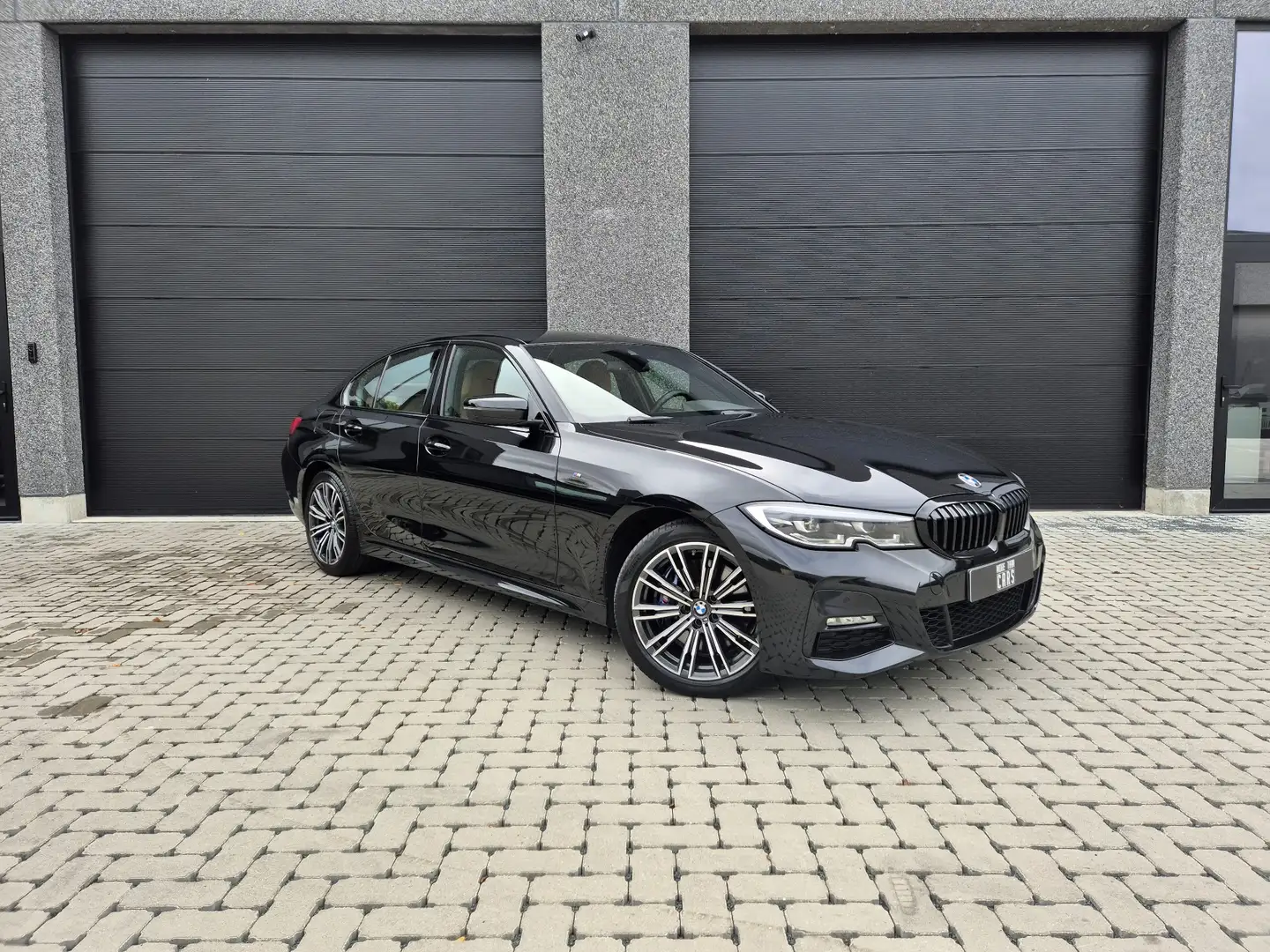 BMW 330 e M-Sport - Keyless - Camera - Carplay - LED Noir - 1