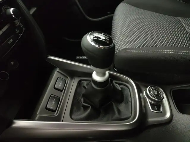 Suzuki Vitara view 21