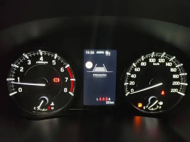 Suzuki Vitara view 12
