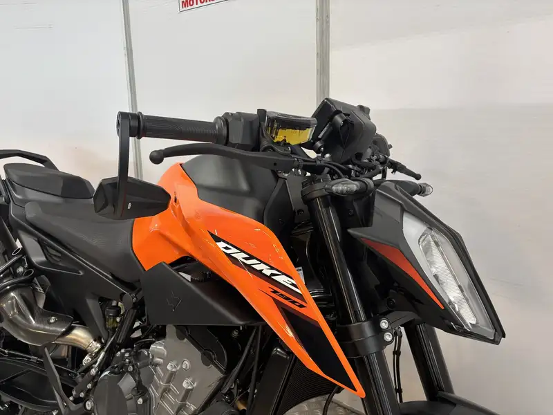 KTM 790 Duke - foto 3