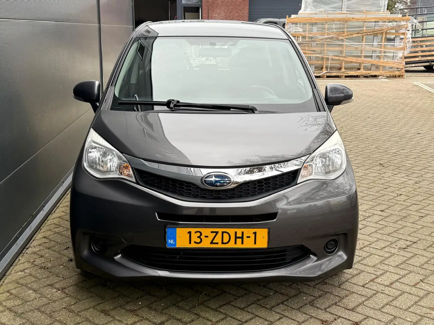 Subaru Trezia 1.3 Intro/Airco/Elek ramen/trekhaak/Nieuw apk Grau - 2