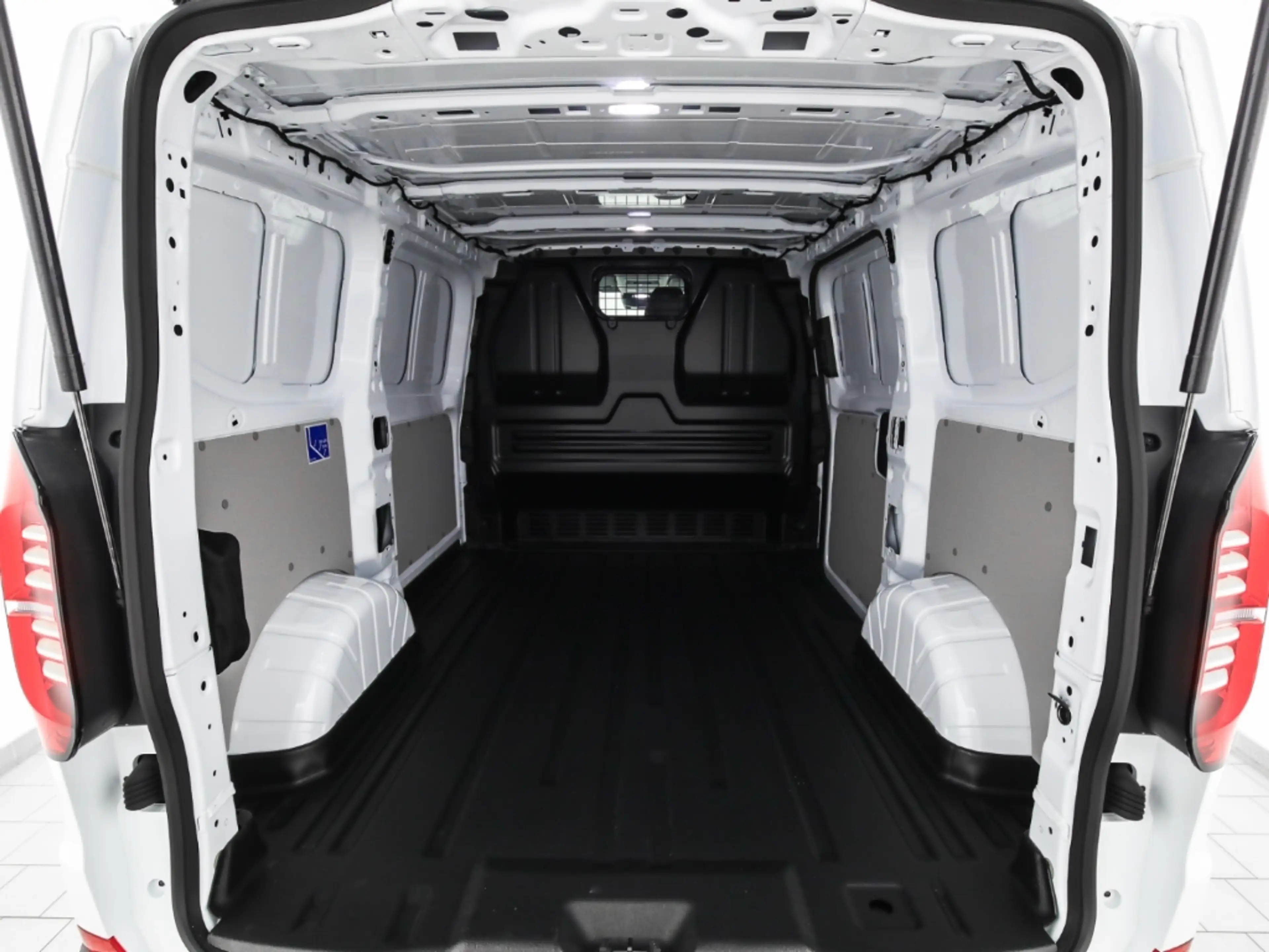 Volkswagen Transporter Kasten 2.0 TDI KR Kamera — photo 13