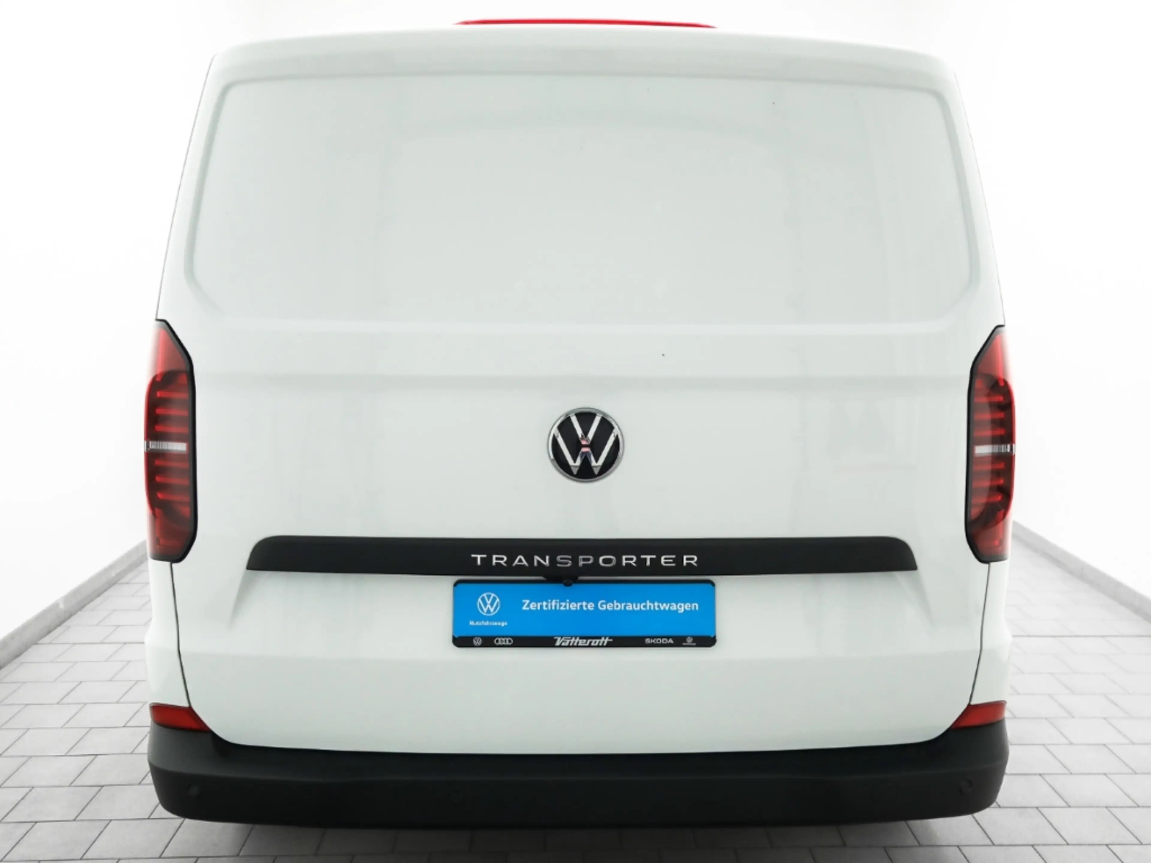 Volkswagen Transporter Kasten 2.0 TDI KR Kamera — photo 4