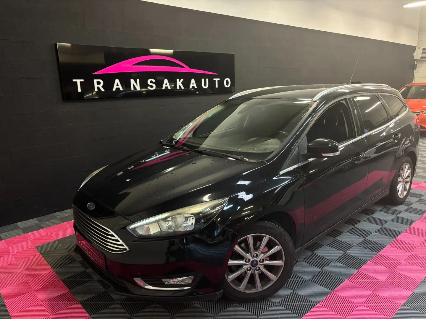 Ford Focus Titanium Noir - 1